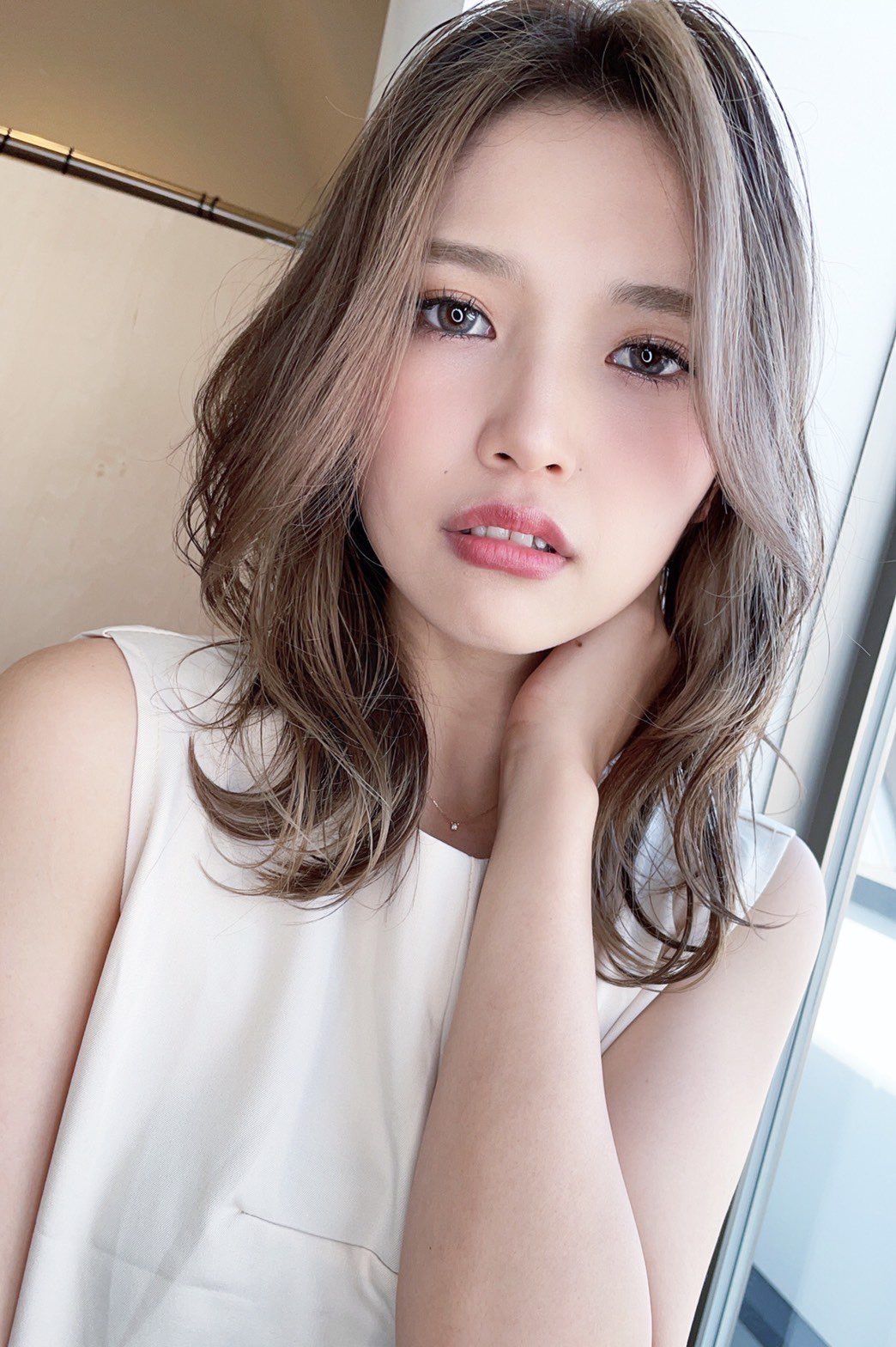 【JR筑前前原駅】≪月給23万円スタート・完全週休二日制・社会保険完備・保育園提携あり≫時短勤務や業務委託勤務もOK！！産休育休など福利厚生が充実しており長くお仕事できる環境はバッチリのヘアサロン「LINDA 前原店（リンダマエバルテン）」からスタイリスト（美容師）の求人☆★☆