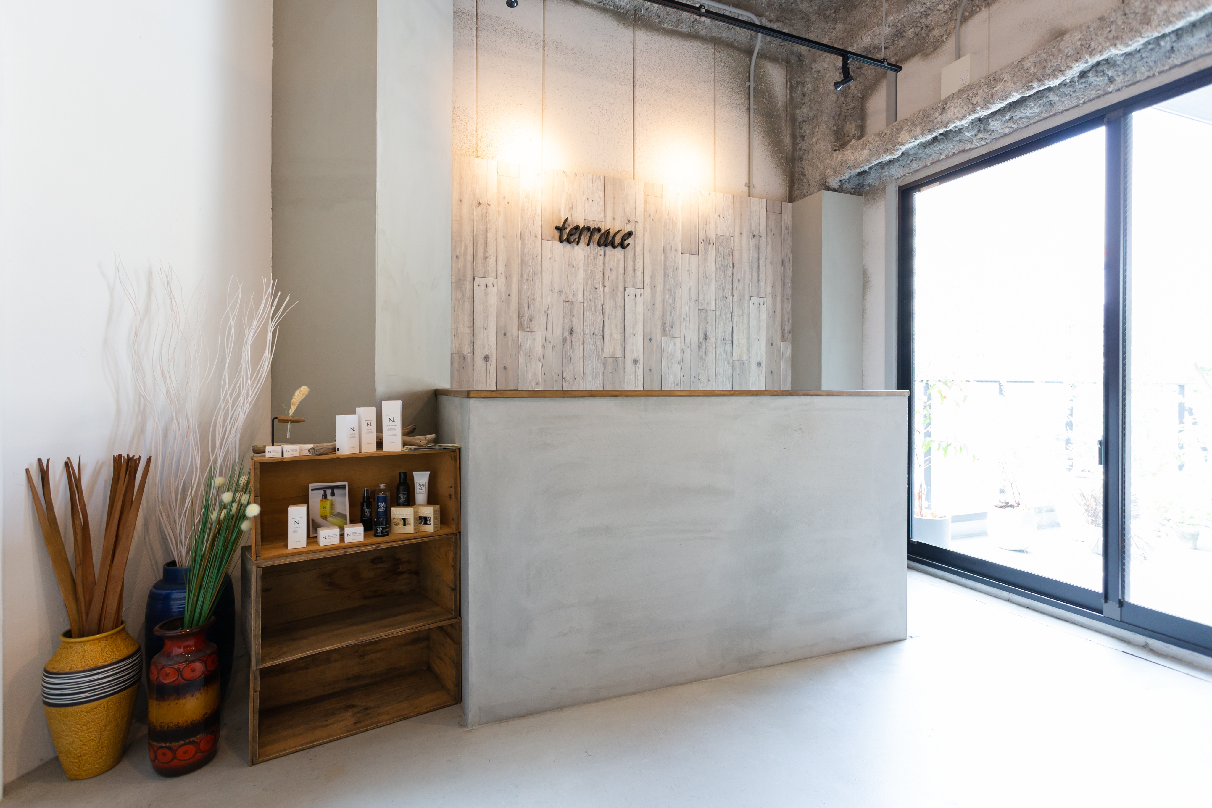 【新福島】≪フリー42〜44％、指名50％還元！！最低保証給制度有り≫マンツーマンスタイルでしっかりお客様と関わっていくことができますよ！「terrace 福島（テラスフクシマ）」からスタイリスト（美容師）の求人☆★