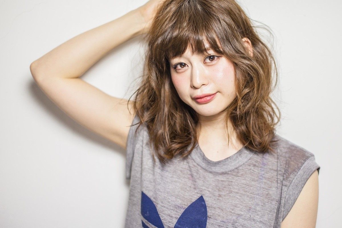 【烏丸】≪完全週休2日制≫≪社会保険完備≫≪安心の教育環境≫≪夏季冬季休暇あり（各4,5日）≫自分のスキルを更にアップさせたい方は必見！レッスン環境が整っているので自信を持ってデビューできますよ！「JILI（ジリ）」からアシスタント（美容師）の求人☆☆