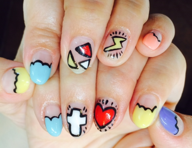 【平野】≪スタッフ大募集★≫≪日曜定休★≫≪19時までの勤務★≫ゆったりとした落ち着いた空間の中で一緒にサロンを盛り上げていきましょう！！地域密着型のサロン″Airis（アイリス）″です♪ネイリスト（ネイル）の求人★☆