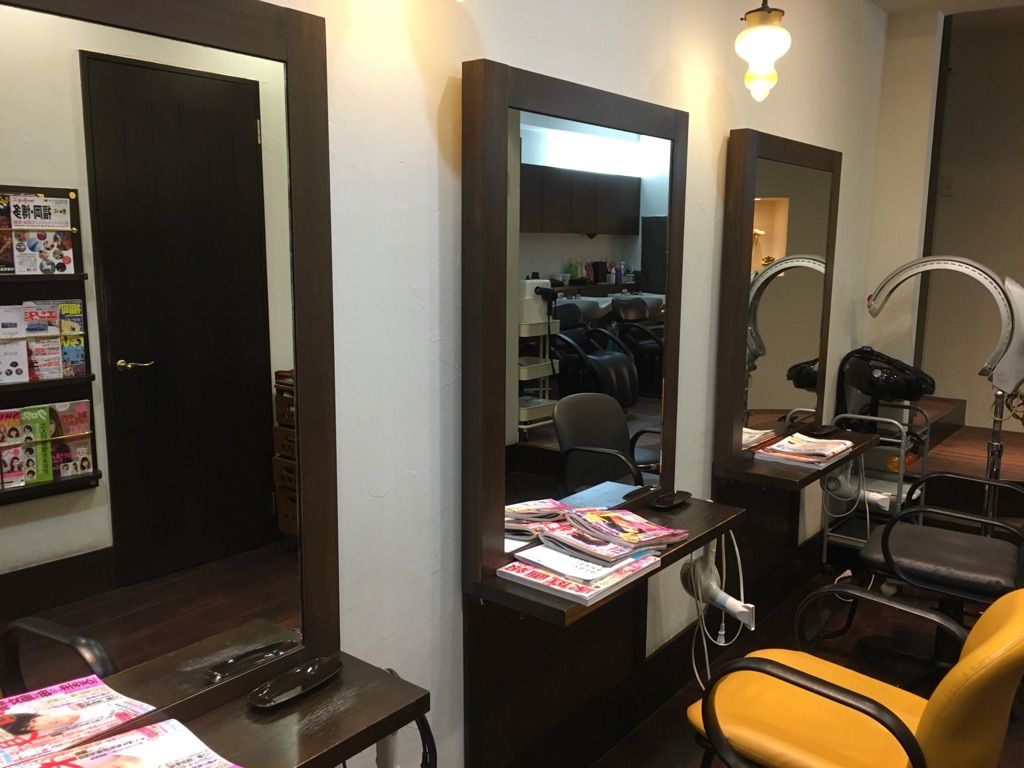 【井尻】退勤時間も早くプライベートが充実できます！！リーズナブルな価格で多くのお客様がご来店！お客様としっかり関われるヘアサロン「Hana（ハナ）」からスタイリスト（美容師）の求人★☆