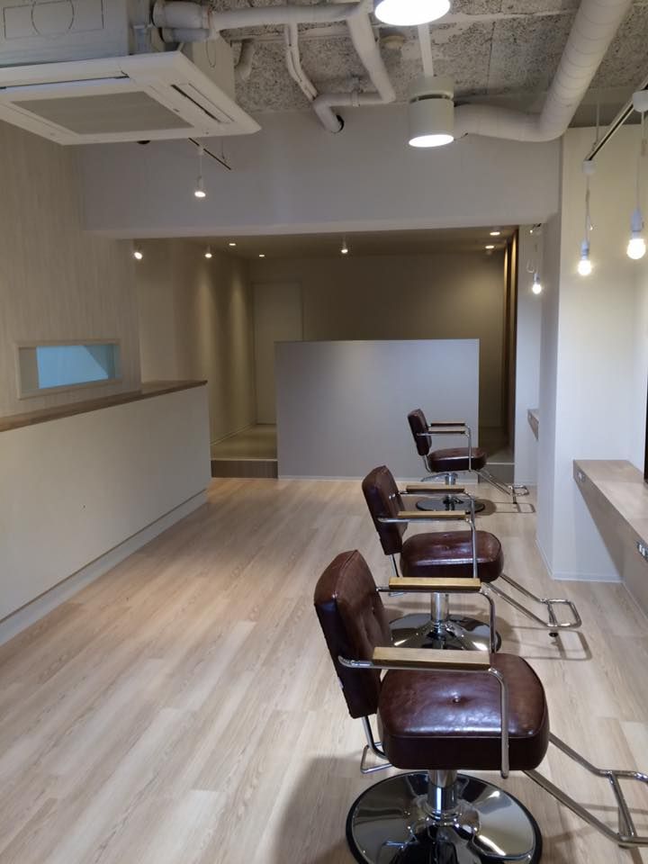 【大和高田駅】ママさんスタッフも歓迎!地域の幅広い年齢層のお客様から支持を受けるサロン。「HAPPYEL hair crew(ハピエル ヘア クルー)」からアシスタント(美容師)の求人☆☆