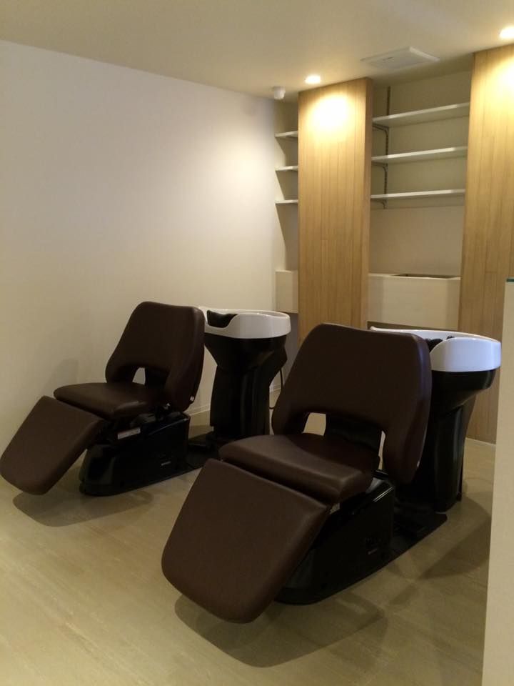 【大和高田駅】ママさんスタッフも歓迎!地域の幅広い年齢層のお客様から支持を受けるサロン。「HAPPYEL hair crew(ハピエル ヘア クルー)」からアシスタント(美容師)の求人☆☆