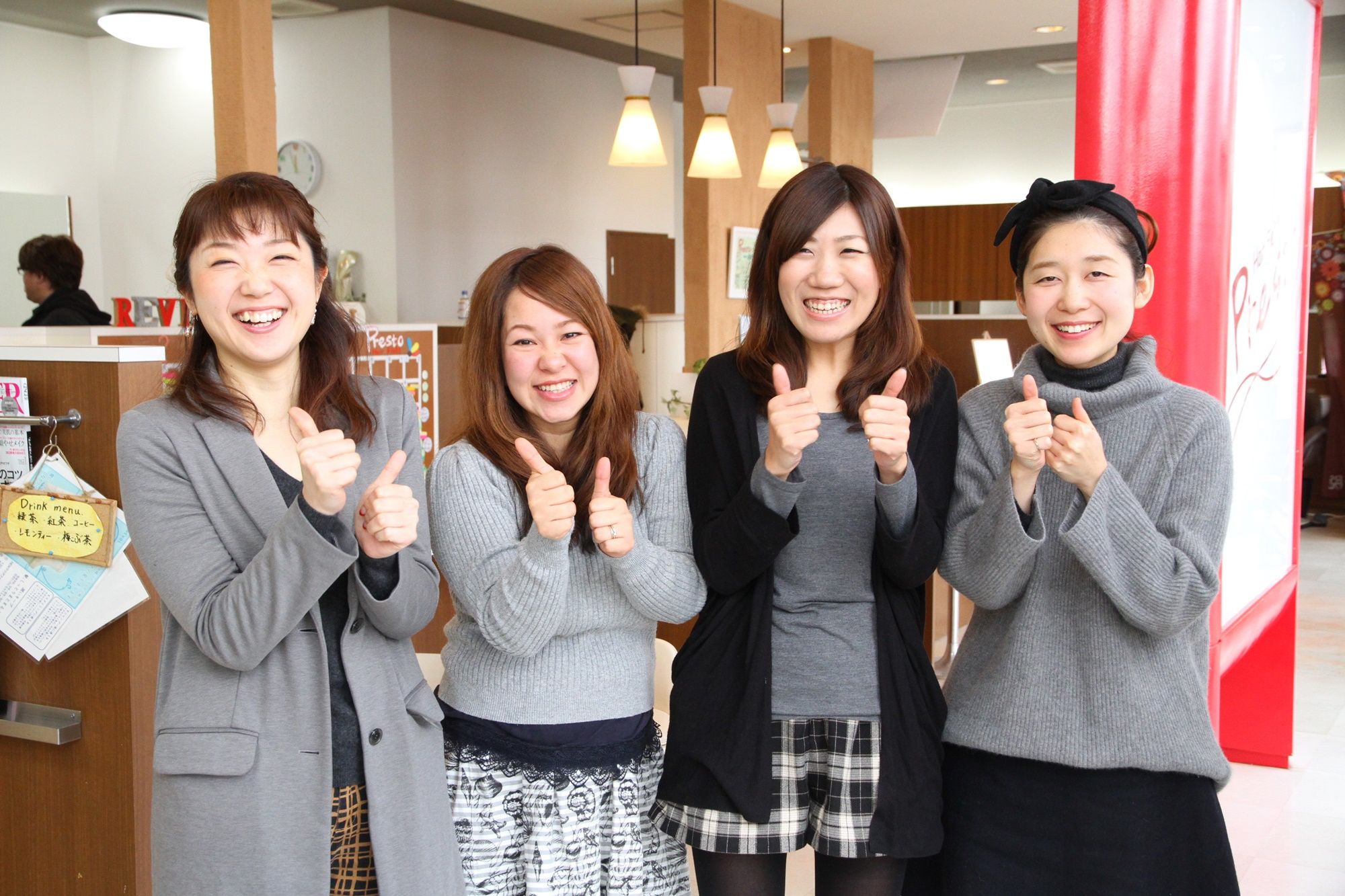 【八女】≪社会保険完備≫≪完全週休2日制≫≪月給25万円スタート≫充実した福利厚生アリ!!長くお仕事出来る環境のヘアサロン「Presto 八女店(プレストヤメテン)」からスタイリスト(美容師)の求人☆★☆