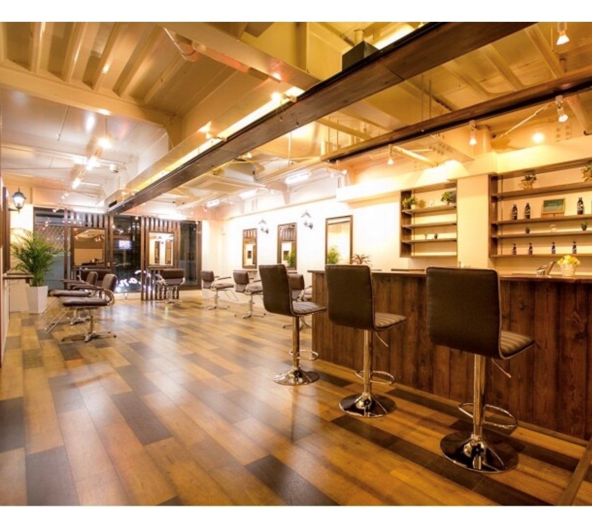 【住道】≪日曜日定休あり≫≪最短2年でスタイリストデビュー≫≪社会保険完備≫やる時やって休む時は休む!チャレンジしたい事を尊重してもらえるお店です!興味があれば、撮影にも参加できますよ!「canon art(カノンアート)」からアシスタント(美容師)の求人☆★☆