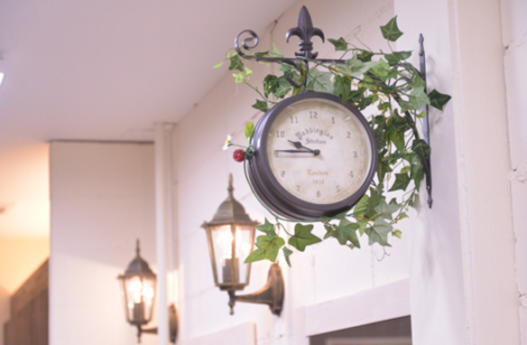 【茶山】≪3ヶ月に1度ボーナスあり≫店舗展開するファミリー層に人気のヘアサロン！少人数制で地域密着&楽しくノビノビ働ける環境！独立支援あり！hairs BERRY 高野店（ヘアーズベリータカノテン）からアシスタント（美容師）の求人★☆