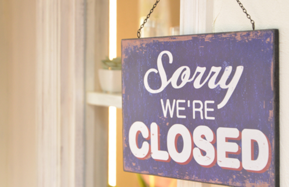 【六地蔵】≪3ヶ月に1度ボーナスあり≫店舗展開するファミリー層に人気のヘアサロン！少人数制で地域密着&楽しくノビノビ働ける環境！独立支援あり！hairs BERRY 六地蔵店（ヘアーズベリーロクジゾウテン）からスタイリスト（美容師）の求人★☆