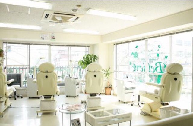 【昭和町】≪未経験大歓迎★≫フットケアを一から学べる♪お客様の悩みも一緒に解決★常連様に愛される地域密着サロン!ドイツ式フットケアサロン Believe(ドイツシキフットケアサロンビリーブ)からフットケアリスト(フットケア)の求人☆☆