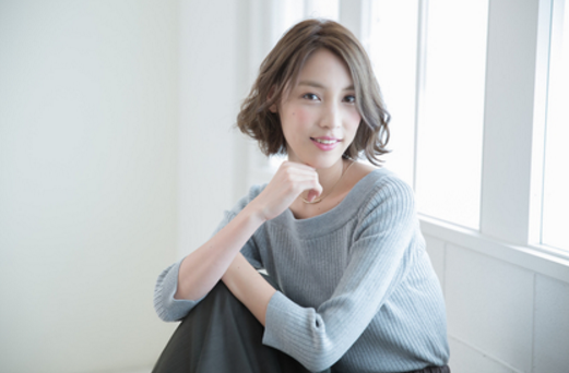 【東岸和田】≪月25万円保障あり≫≪フリー40〜45%還元/指名50〜55%!!≫ライフスタイルに合わせた働き方が選べます!かけもち、ヘルプ無し!!完全マンツーマン制でカウンセリングから仕上げまで一人のスタイリストが担当!CREA per capelli(クレアペルカペリ)からスタイリスト(美容師)の求人★☆