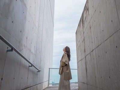 【中崎町】≪公休で日祝休みOK≫≪社会保険あり≫先輩たちの面倒見がよいので楽しく働けます！無理のないレッスンでちゃんとスタイリストデビューできますよ。「private salon AMILI（プライベートサロンアミリ）」からアシスタント（美容師）の求人☆★☆