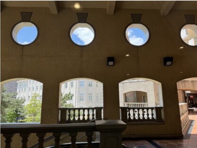 【宝塚駅】≪月給30万≫≪社会保険完備≫≪平均退社18:00≫≪月8，10日休みを選択≫地域最高クラスを誇る抜群の高待遇がオススメ！「Perm pam（パームパム）」からスタイリスト（美容師）の求人★☆