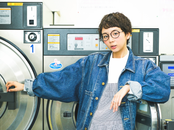 【東野】≪営業時間中レッスンOK≫アートを感じるオシャレな店内！オーナーさんやスタッフさん、お客様の笑顔があふれるサロンです！20〜30代のお客様を中心に愛されるHair Make RECOLIA（ヘアメイクレコリア）からアシスタント（美容師）の求人★☆