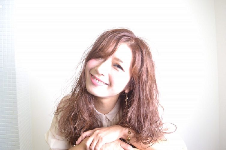 【八女】≪社会保険完備≫≪平均退勤時間19時≫≪デビューまで約2年！≫トータルビューティーサロンで様々な技術が学べます！！幅広く美容を楽しみたい方必見！ヘアサロン「Hair Make Sweet（ヘアメイクスウィート）」からアシスタント（美容師）の求人☆★☆