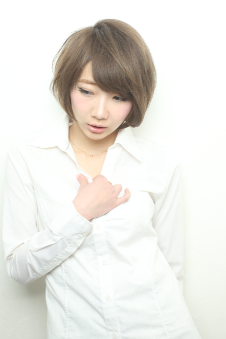 【阪急高槻市】≪月8日休み選択可能！月給18万円スタート≫広々としたオシャレな店内でゆっくりお客様と関わっていくことができます！20〜40代のお客様を中心に人気を誇るAlaiaolo（アライアオーロ）からアシスタント（美容師）の求人★☆