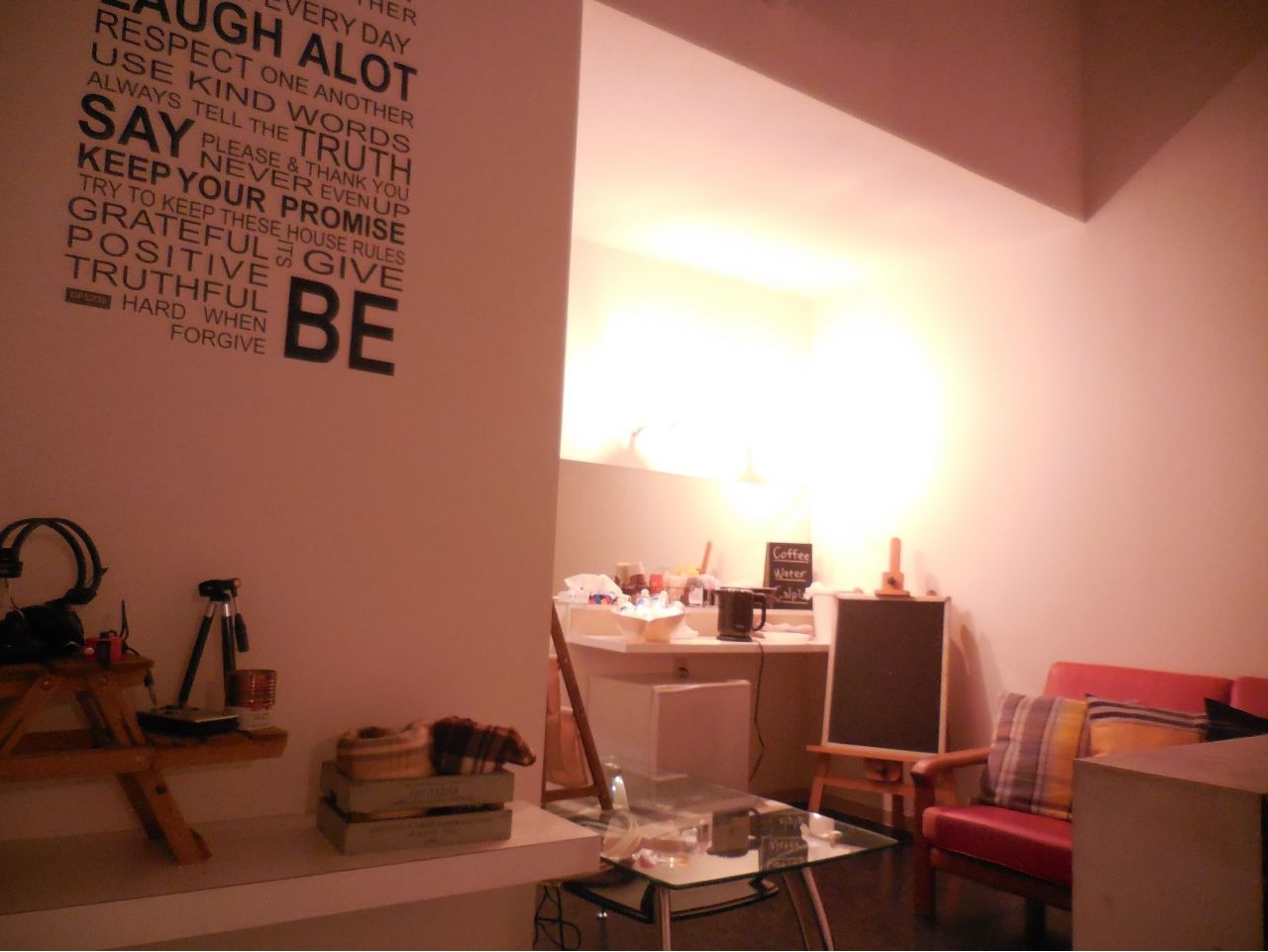 【鳳】≪社会保険完備≫≪入客チャンス抜群≫≪長期ブランクOK≫扶養内の勤務等のパート・アルバイト大歓迎！売上・ノルマ等無し!!希望シフト制で働き方は自由!!安定して高収入が可能「24（トゥエンティーフォー）」からスタイリスト（美容師）の求人★☆