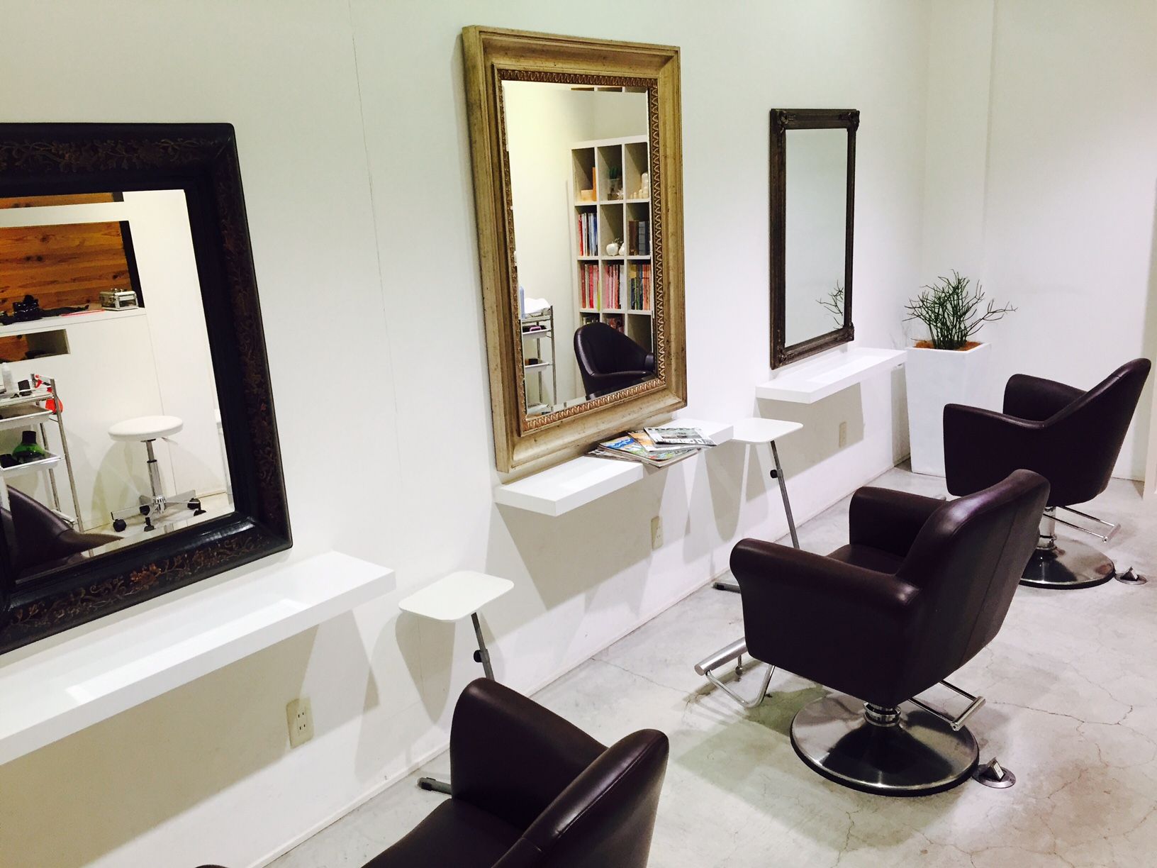 【清水】≪高時給・平日のみ、土日のみの勤務OK・ブランクがある方も歓迎・16時までの勤務OK≫働くママさん美容師を応援します！プライベートも充実できちゃう地域密着型ヘアサロン「hatch hair（ハッチヘアー）」からアシスタント（美容師）の求人☆☆