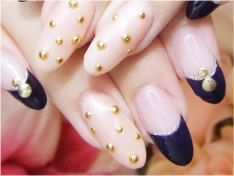 【天神橋】「人と人のつながり」「感謝」を大切にしている、キメ細かいサービスが人気のmor nail（モアネイル）☆週休2日制、有給休暇あり☆正社員／ネイリスト（ネイル）の求人☆