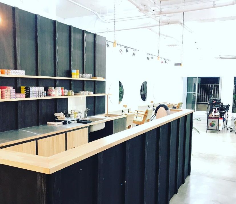 【下山門通り】≪社会保険完備・営業中のレッスンOK・月休8日・土日祝の希望休OK≫フォトスタジオで本格的な撮影などクリエイティブな活動も行っているヘアサロン「shy by branch（シャイバイブランチ）」からアシスタント（美容師）の求人☆★