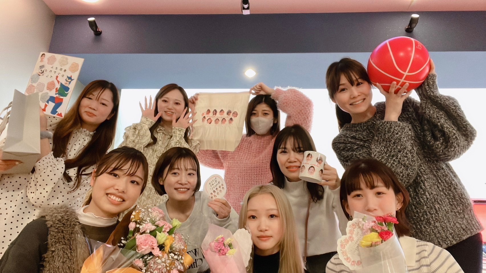 【梅田】≪マンツーマン施術・掛け持ちなし!≫≪休み日数の選択可能!≫≪モデルさん完全サポート≫≪実働8時間≫≪完全週休2日制≫≪曜日によっては18時退勤OK≫大阪駅前第2ビル2階でアクセスもバツグン!!お客様に愛され続ける「Cherie 梅田店(シェリー ウメダテン)」からアイリスト(まつげエクステ・まつげパーマ・アイブロウ)の求人☆☆