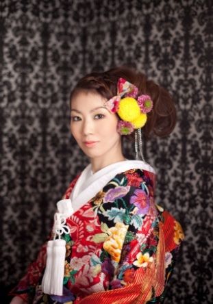 【戸畑】≪平均退勤18:30≫≪第2日曜日お休み≫プライベートを充実したい派にオススメ!!着付け・ヘアメイクを学べブライダルにも関われるヘアサロン「ficell rouge(フィセルルージュ)」からアシスタント(美容師)の求人☆★