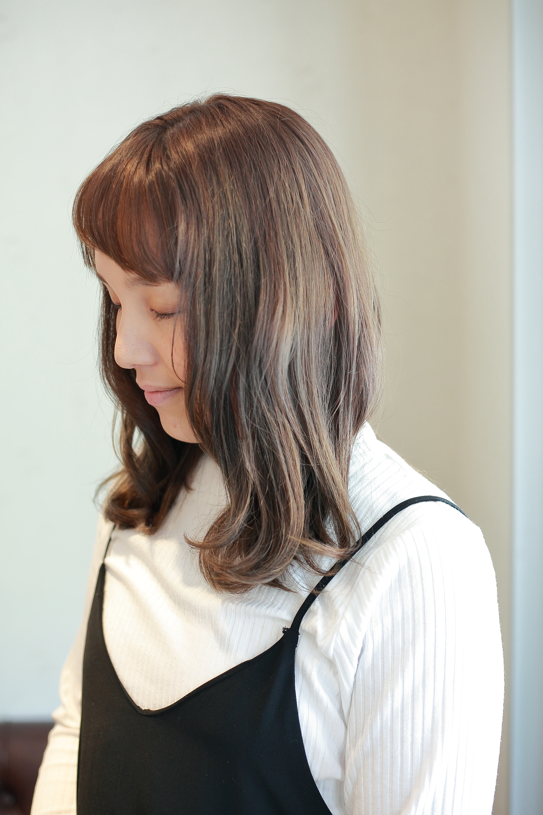 【上本町】≪月8日休み≫≪19時退勤≫≪社会保険完備≫≪単価1万円以上≫駅チカ&路面店の好立地！キッズスペースもある落ち着いた雰囲気のヘアサロン！パート・アルバイトも募集中！「Limber（リンバー）」からスタイリスト（美容師）の求人☆☆