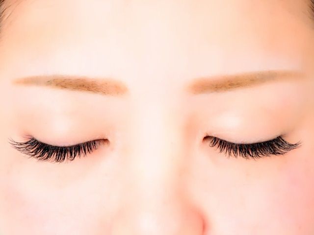 【南森町】人間関係◎実働8時間or実働10時間の選択制☆オーナーさんとの距離が近いアットホームなお店♪女性の働きやすい環境を目指しています！”share by R（シェアーバイアール）”からアイリスト（アイデザイナー・まつ毛エクステ）の求人☆☆