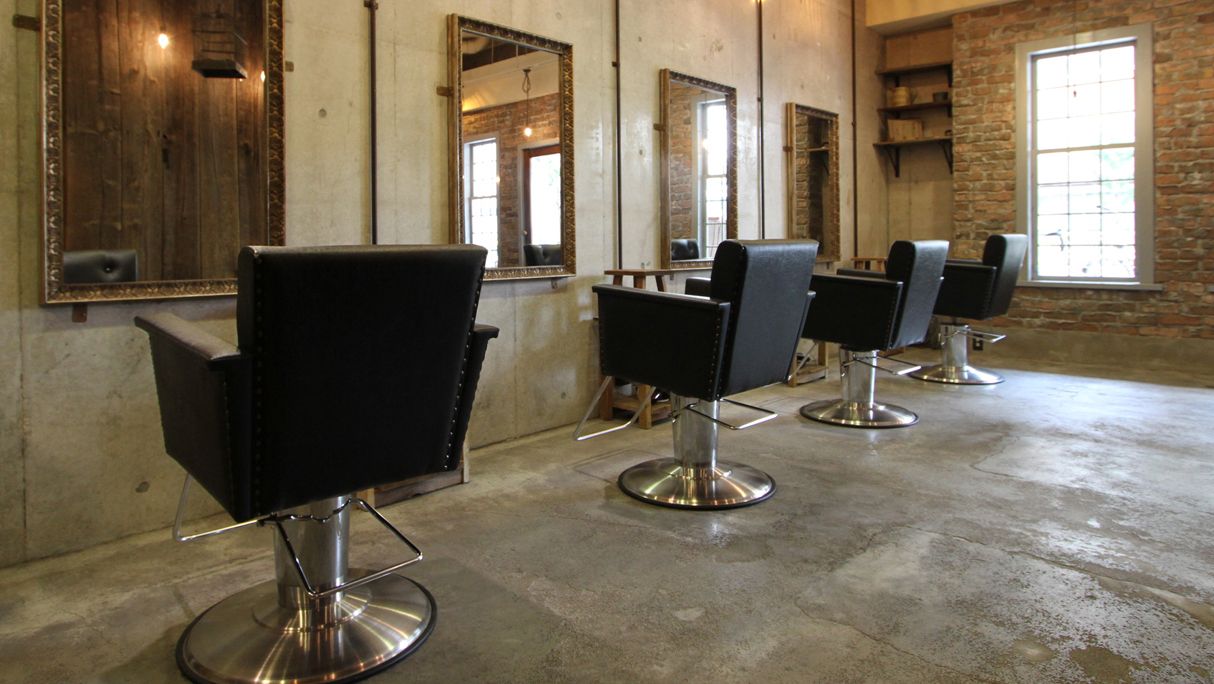 【長居】滅多に中途採用をしないサロンから求人募集です♪メンズスタイルも上手くなりたい人は必見！とっても面倒見の良いオーナーさんから技術を学べます★side-burns.（サイドバーンズ）からアシスタント（美容師）の求人★☆★