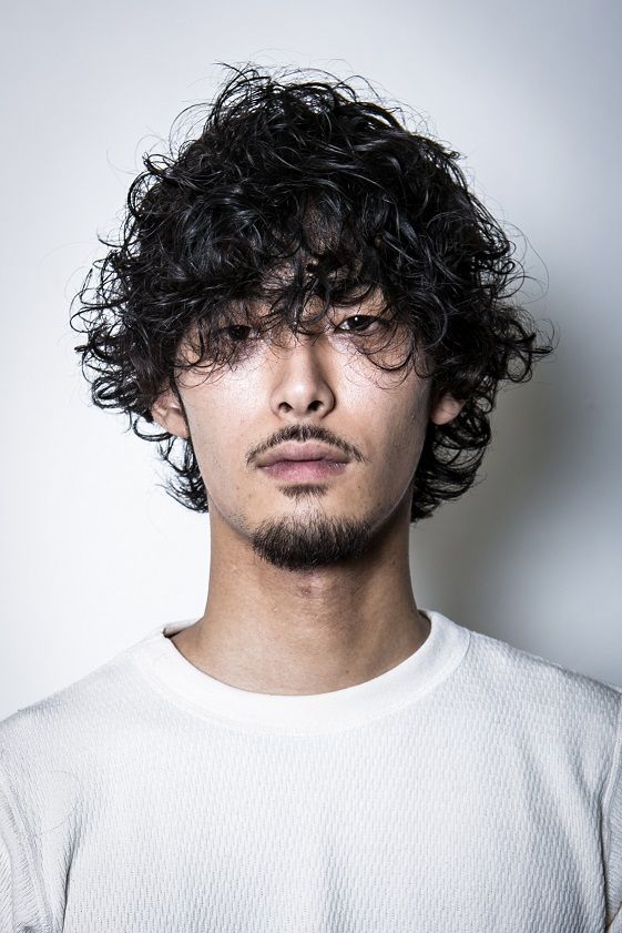 【長居】滅多に中途採用をしないサロンから求人募集です♪メンズスタイルも上手くなりたい人は必見！とっても面倒見の良いオーナーさんから技術を学べます★side-burns.（サイドバーンズ）からアシスタント（美容師）の求人★☆★