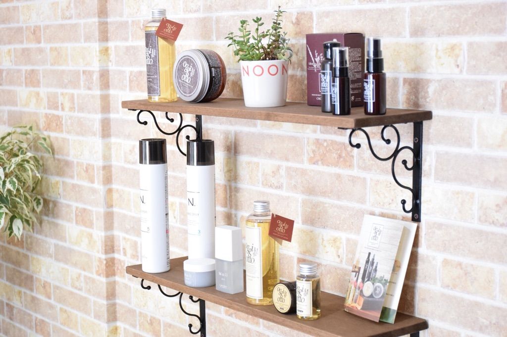 【向野】≪住宅手当あり・幅広い年代のお客様と出会える・店販ノルマなし≫少人数サロンなのでお客様としっかり関われます！お客様へ癒しの空間をご提供するアットホームサロン「Hair Salon Crea（ヘアーサロンクレア）」からスタイリスト（美容師）の求人☆★