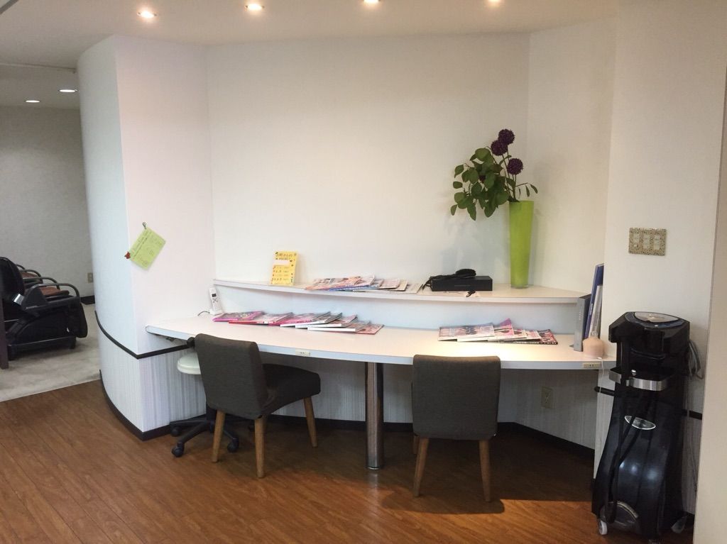 【城野】≪月給20万円スタート≫≪入客チャンスあり≫地域密着型でたくさんのお客様に愛されるヘアサロン！少人数サロンなのでお客様としっかり向き合いたい方にオススメ☆「美容室 PURE（ビヨウシツピュア）」からスタイリスト（美容師）の求人☆★