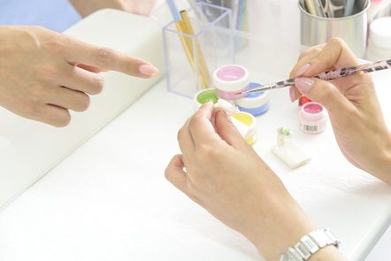 【三ノ宮】経験者の方に朗報★≪ネイル講師のお仕事 ≫向上心の高いスタッフさんと一緒に働きませんか ♪”ネイルスクール Cheer （チアー）”からネイリスト（ネイル）の求人★☆★