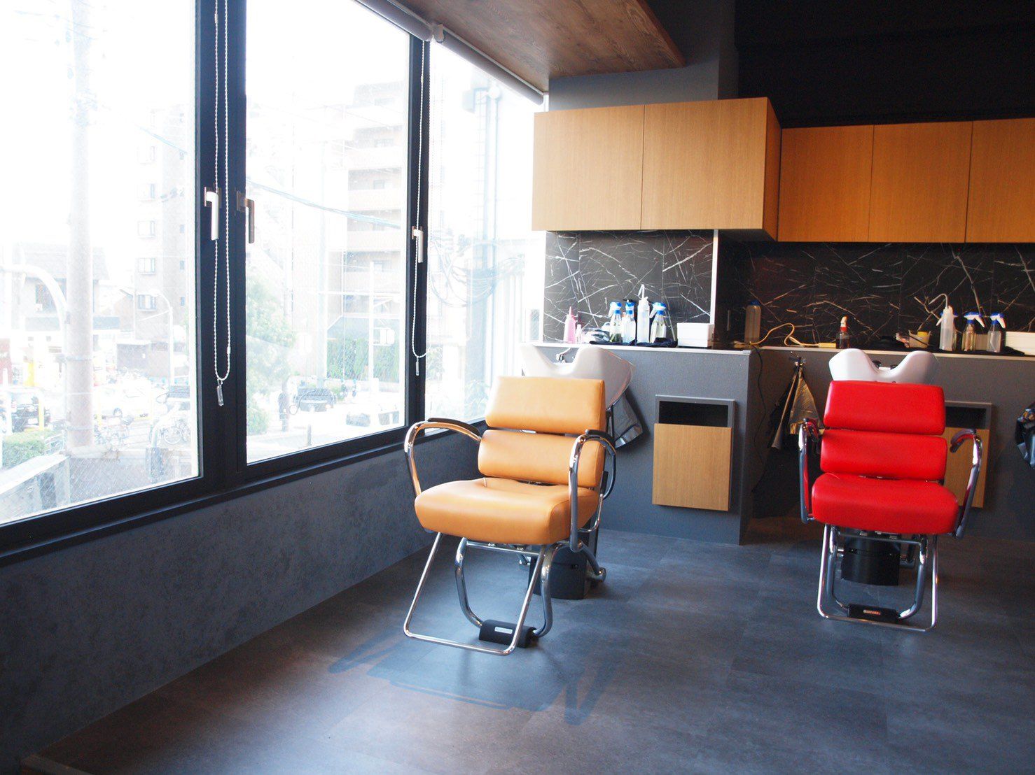 【北巽】≪完全週休二日制≫出勤スタッフ以上予約はとらないので、一人のお客様にしっかり関わって行けますよ！丁寧な接客、施術で人気の髪質改善サロン「Maru hair design 北巽店（マルヘアーデザインキタタツミテン）」からスタイリスト（美容師）の求人☆★