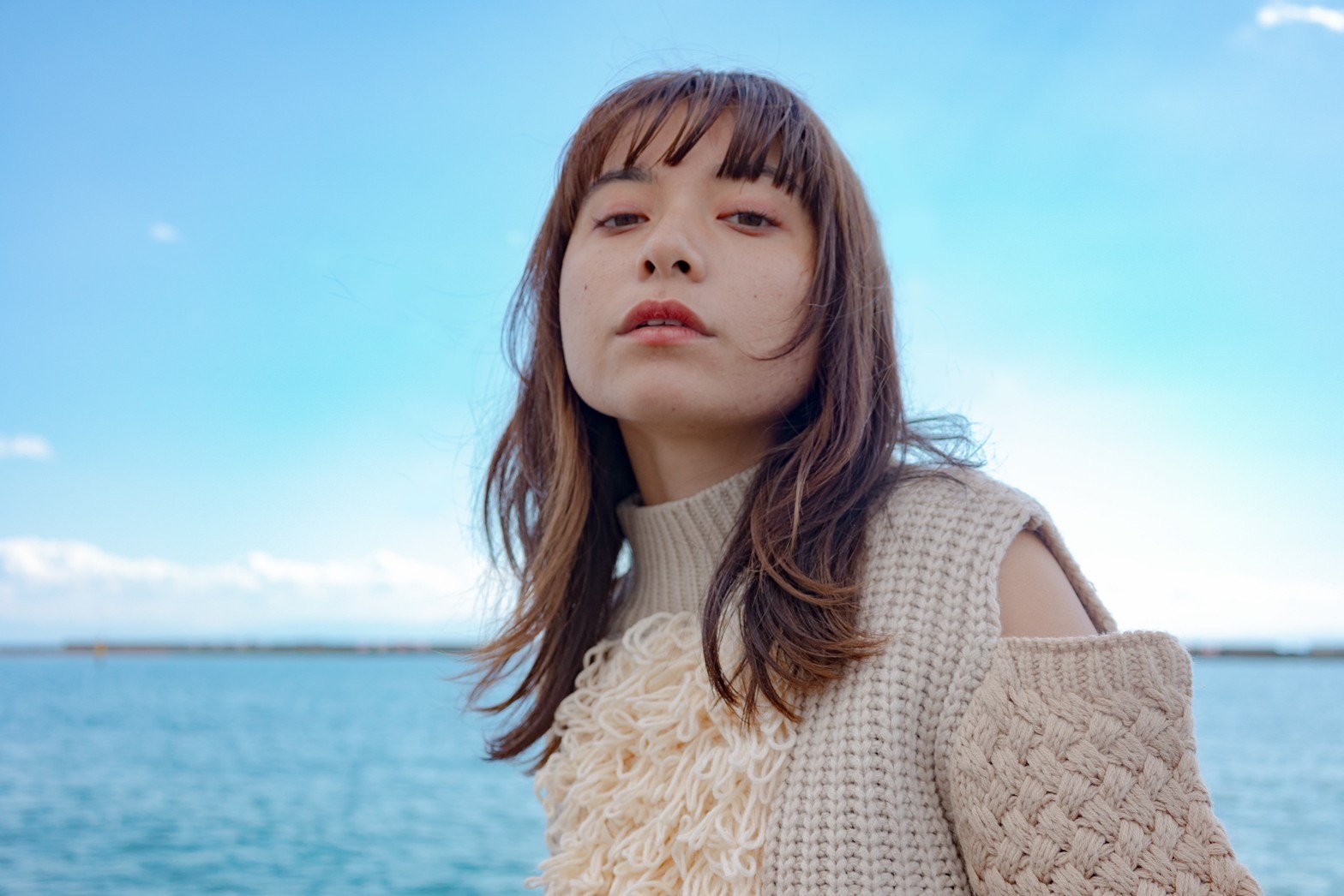 【須磨】≪完全週休2日≫≪月給20万円～≫≪営業中レッスンOK≫≪社会保険完備≫≪夏季冬季休暇あり≫≪19時過ぎ退勤可能≫福利厚生バッチリ！技術もしっかり学べるので安心してスキルアップが出来る！地域密着のオシャレサロン「reefur（リーファ）」からアシスタント（美容師）の求人☆☆