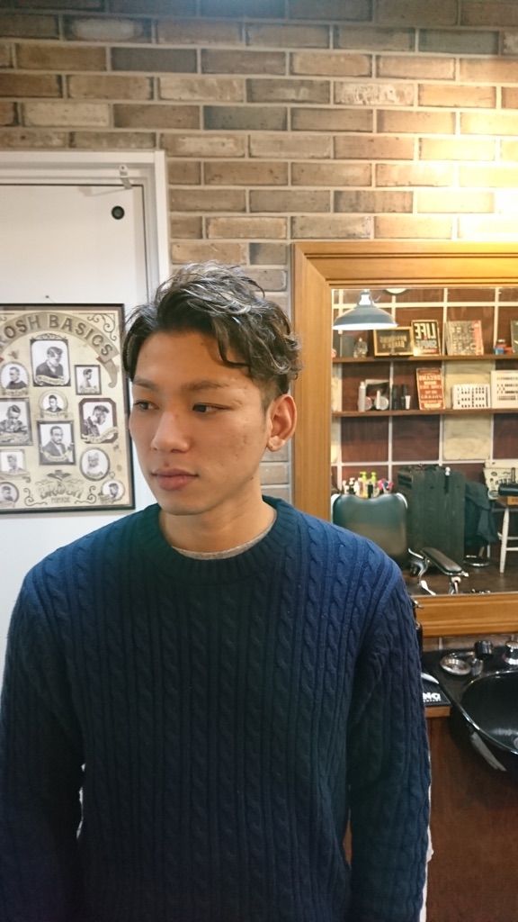 【なかもず】≪月8日休み≫狙いは「メンズのたまり場」！距離感の近い接客とバチっとカッコよくする技術がウリ！1年でスタイリストデビューも目指します♪自然体で働けるメンズサロン「Rudo（ルード）」から理容師（理容室）の求人☆★