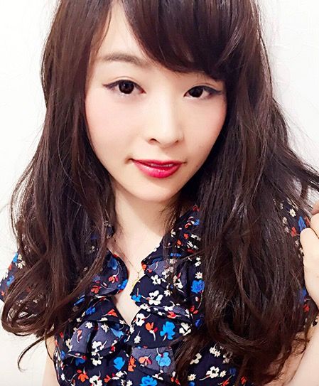 【上河原】≪社会保険完備≫≪有給休暇あり≫≪年間休日124日≫スタッフさんの意見を元にお店の方針を決めるのでやりがいバッチリ!歩合も指名だけでなく売上でつくので、長く安心して働けますね!「dolce(ドルチェ)」からスタイリスト(美容師)の求人★☆