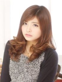 【春日原】駅チカでアクセス抜群！セット面が半個室で働きやすい＋リラックスした空間でお客様としっかり関わる事ができるヘアサロン「JUNOA（ジュノア）」からスタイリスト（美容師）の求人☆★☆