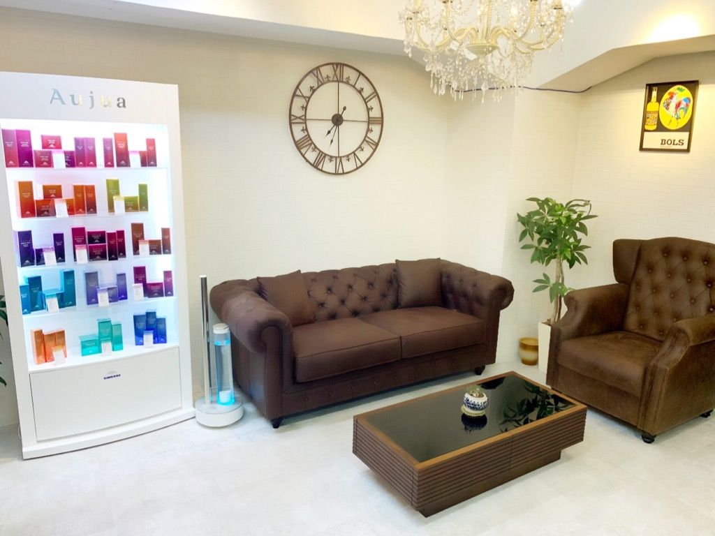 【南森町】入客チャンスあり！人気トリートメントで単価UPも狙えます！「Neo hair 南森町店（ネオヘアーミナミモリマチテン）」からスタイリスト（美容師）の求人★☆