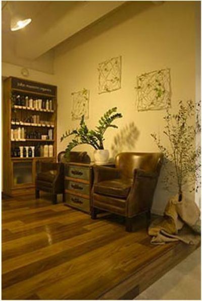 【茶屋町】≪月27万円スタート≫≪入客チャンスあり◎≫穏やかなスタッフたちが魅力☆お洒落な街角の隠れ家サロン“face(フェイス)”からスタイリスト（美容師）の求人☆★☆