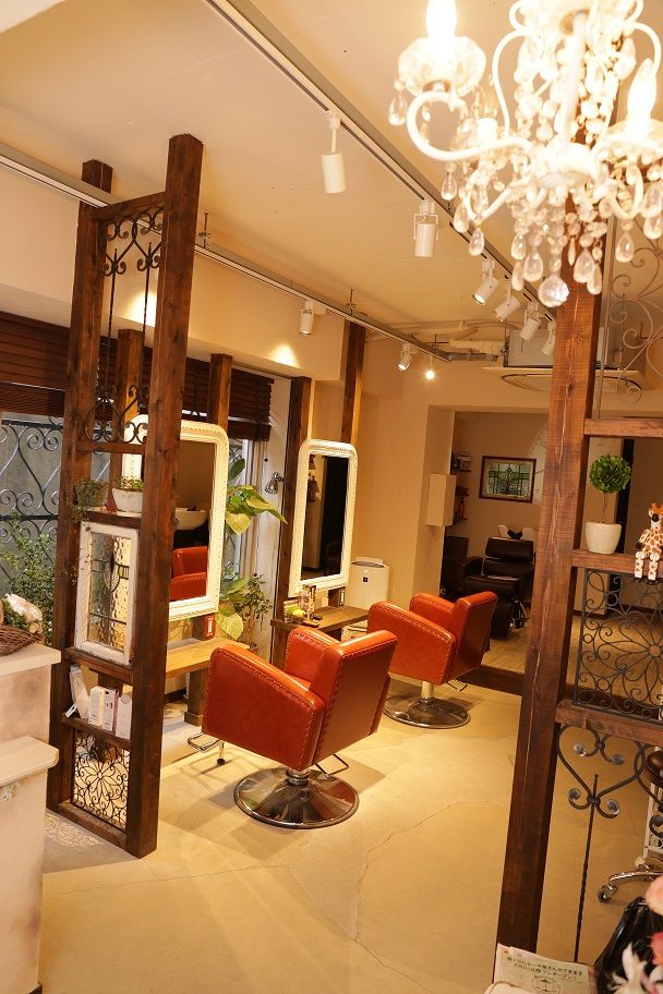 【垂水】≪月7,8日休み♪≫≪平均退社時間19:30≫女性に嬉しい環境が揃ったプライべートサロン！マンツーマンで接客するのでお客様と密に関わる事が出来ますアットホームサロン“hair design CHERI（ヘアーデザインシェリ）”からアシスタント（美容師）の求人☆☆