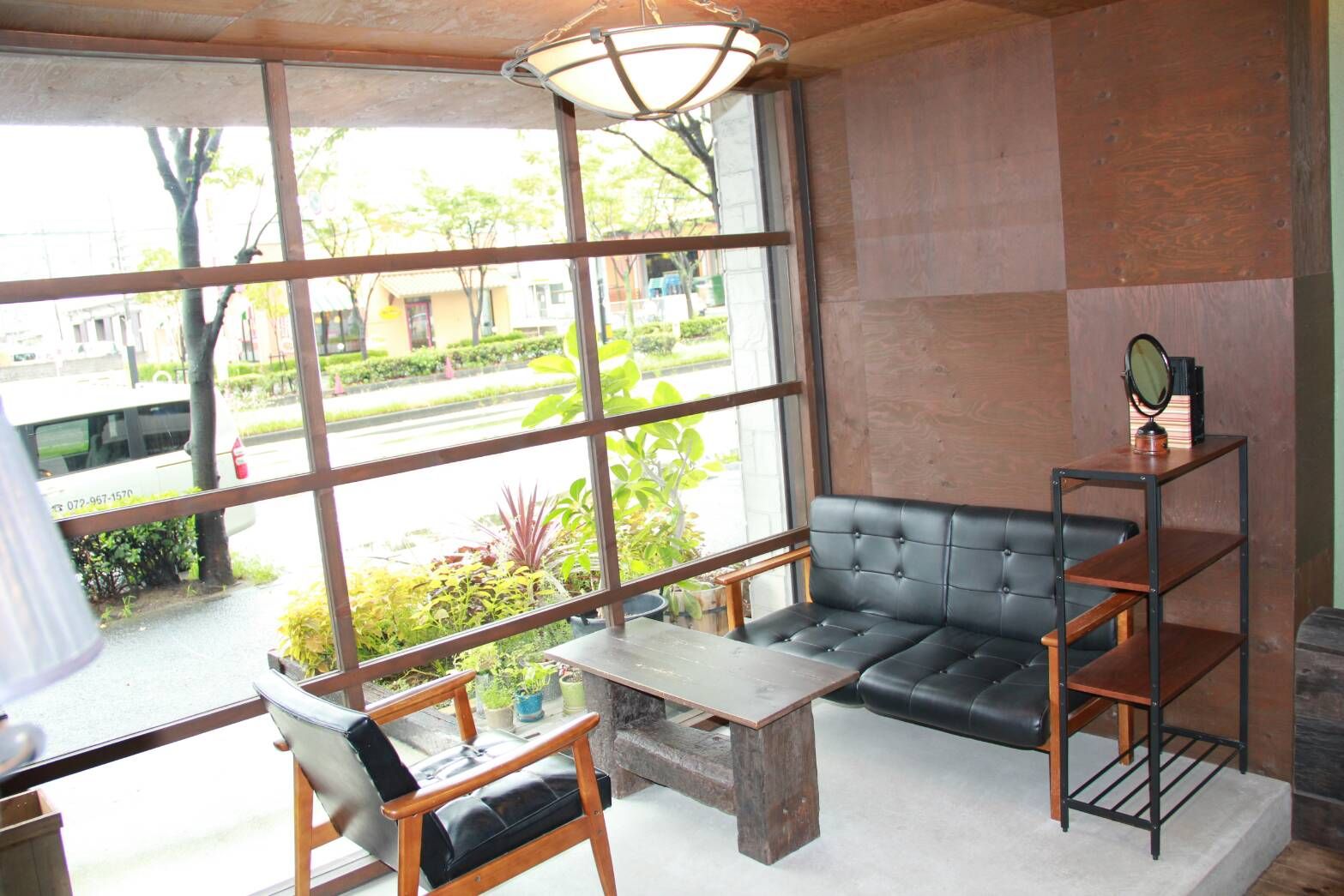 【吉田】≪社会保険完備≫スタッフ定着率◎メリハリレッスンで21時までには退勤可能★経験の浅い方もしっかり育ててくれるので、安心の環境です♪一緒にサロンを盛り上げてくださる仲間を募集中！stole（ストール）からアシスタント（美容師）の求人☆★