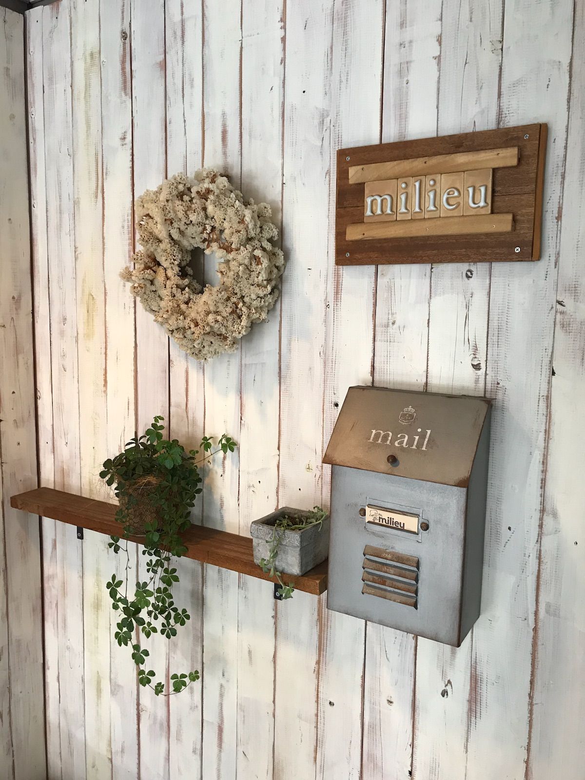 【烏丸御池】◇◆営業時間内レッスンOK◆◇小規模サロンなので、スタッフさん同士やお客様との距離も近い♪個人のペースで着実に成長していくことができます。ゆったりのびのびと働けるサロンmilieu（ミリュー）からアシスタント（美容師）の求人☆★☆