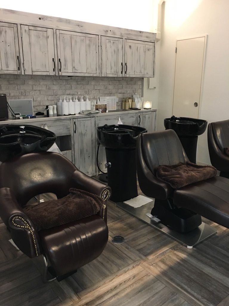 【椥辻】◇◆日曜定休あり◆月7,8日休み◆平均退社19時台◆◇ママさんスタイリスト大歓迎!結婚や出産をした後でも働きやすい環境をととのえています!プライベートも大切にできるオシャレサロンhair COCO(ヘアーココ)からスタイリスト(美容師)の求人☆☆