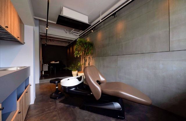 【近鉄八尾】≪完全週休二日制≫≪1日8時間勤務制≫スタッフが働きやすい環境作りに努めていきます。1人1人に合った、働き方を相談して決めていきますよ!Hair comfort GRAND FLEUR(ヘアコンフォートグランフルール)からスタイリスト(美容師)の求人★☆