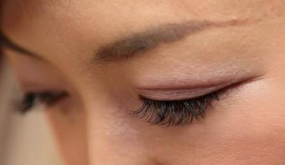 【五位堂】≪勤務時間が選べる社員制度≫≪社会保険あり≫≪産休・育休実績あり≫≪正社員・準社員制度あり≫コンテスト優勝者、認定インストラクター在籍！安心と上質な技術にこだわる実力派サロンでしっかり技術を身につけましょう「Salon de Olive（サロンドオリーブエコールマミテン）」からアイリスト（まつげエクステ・まつげパーマ・アイブロウ）の求人☆☆