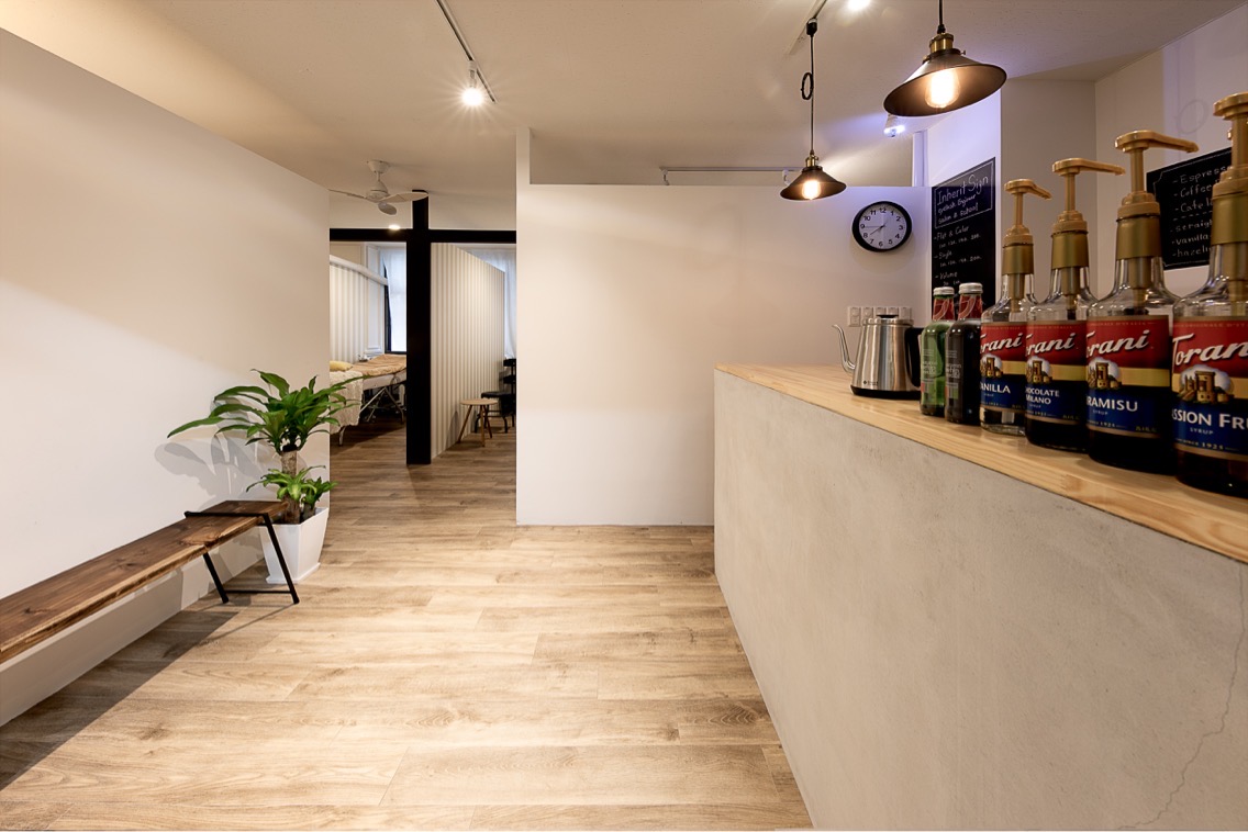 【元町】≪委託は完全自由出勤≫≪完全週休2日制≫≪実働8時間≫≪社会保険完備≫安定して長く1社に勤めたい、環境重視という方におすすめのサロン！おしゃれで可愛いこだわりの内装！「Inherit Sign（インヘリットサイン）」からアイリスト（まつげエクステ・まつげパーマ・アイブロウ）の求人☆☆