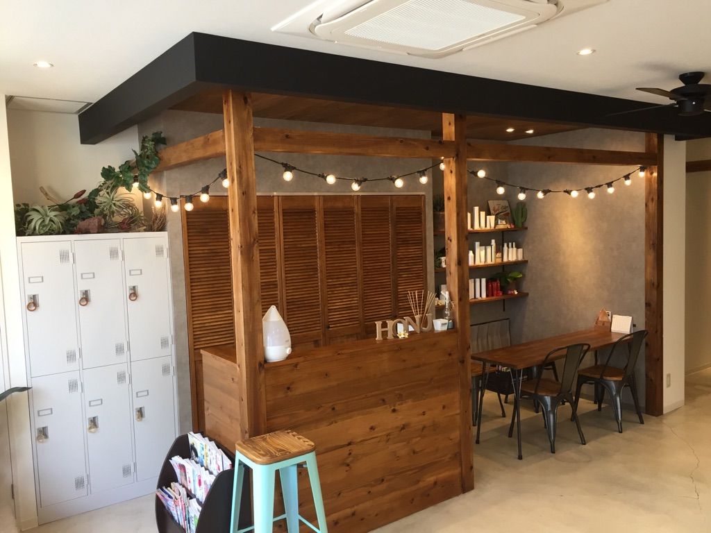 【八戸ノ里】技術だけでなく、人としても成長していけますよ！！これからの展開を考えてのスタッフ募集です★リゾートのようなゆったりとした時間が流れるプライベートサロンHonu（ホヌ）からアシスタント（美容師）の求人☆★