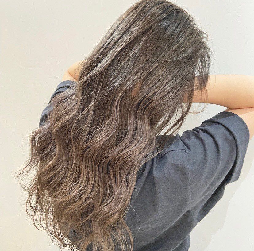 【南草津】≪完全週休二日制≫≪実働8時間≫≪社会保険完備≫堅苦しくない自由な社風が魅力的!レッスンは個人のペースで行えますよ。メンズにも強くなれちゃうトレンドサロン「Hair station HaLe’LA(ヘアステーションハレラ)」からアシスタント(美容師)の求人☆★