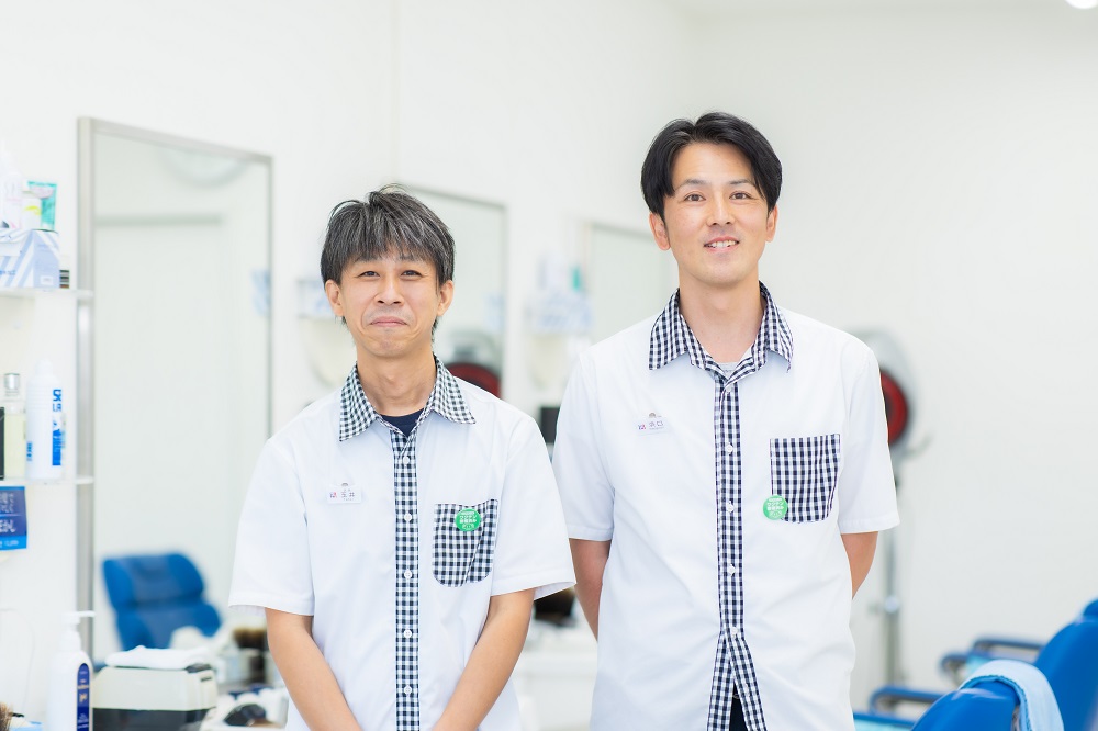 【横堤】≪休日選択可能≫≪社会保険完備≫努力した分、しっかり評価をしてもらえるサロンです！長く活躍できるサロンで一緒に頑張りましょう！！BB STYLE 鶴見店（ビービースタイルツルミテン）から理容師（見習い・中習・技術者）の求人☆★