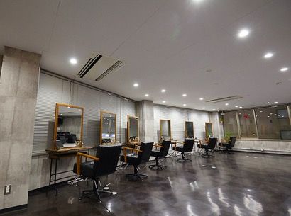 【上新庄駅】≪経験者募集≫≪営業内レッスン≫≪早期デビュー！≫早くスタイリストになって稼ぎたい！そんな方必見の求人です♪抜群の集客力と、個性を活かしたプロデュース力であなたのデビューと活躍をバックアップ！！「sup. by to mee（シュプバイトゥーミー）」からアシスタント（美容師）の求人★☆