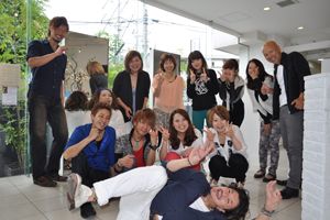 【金剛】≪完全週休2日制≫≪有給休暇あり≫≪社会保険完備≫≪住宅補助あり≫ホスピタリティを大切に「お客様の感動を創造」する人気ヘアサロン!長く美容師として働ける環境です!「Steel(スティル)」からアシスタント(美容師)の求人★☆